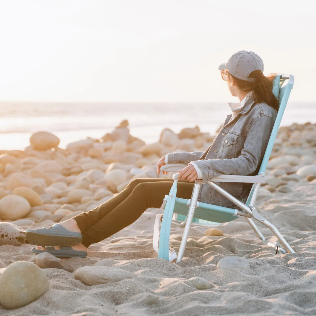 Reclining Beach Bi-Fold Beach Chair - Choice 601 - Portable Heavy-Duty Low Boy Chair for Ocean Side Detail
