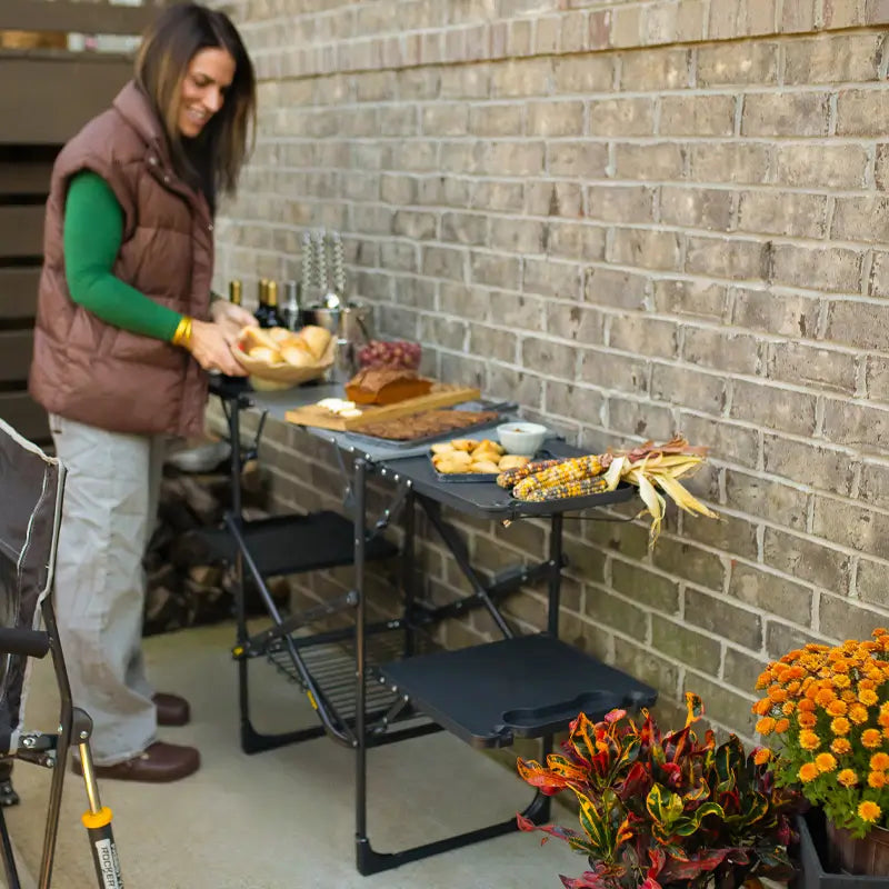 Portable Culinary Slim-Fold Cook Station - Choice 575 - Heat-Resistant Over-Fire Grill Rack for Camping Detail