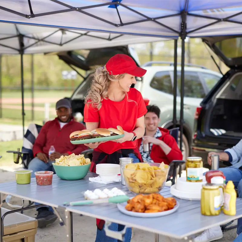 Heat-Resistant Slim-Fold Table XL - Choice 651 - Portable Camping Table with Heat-Resistant Countertop Detail